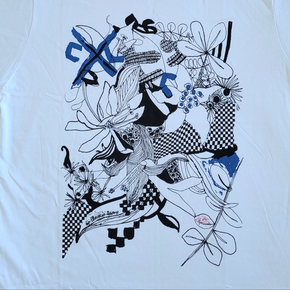 CXL By Christian Lacroix Graphic Tee👕 - NWT - Picture 10 of 13